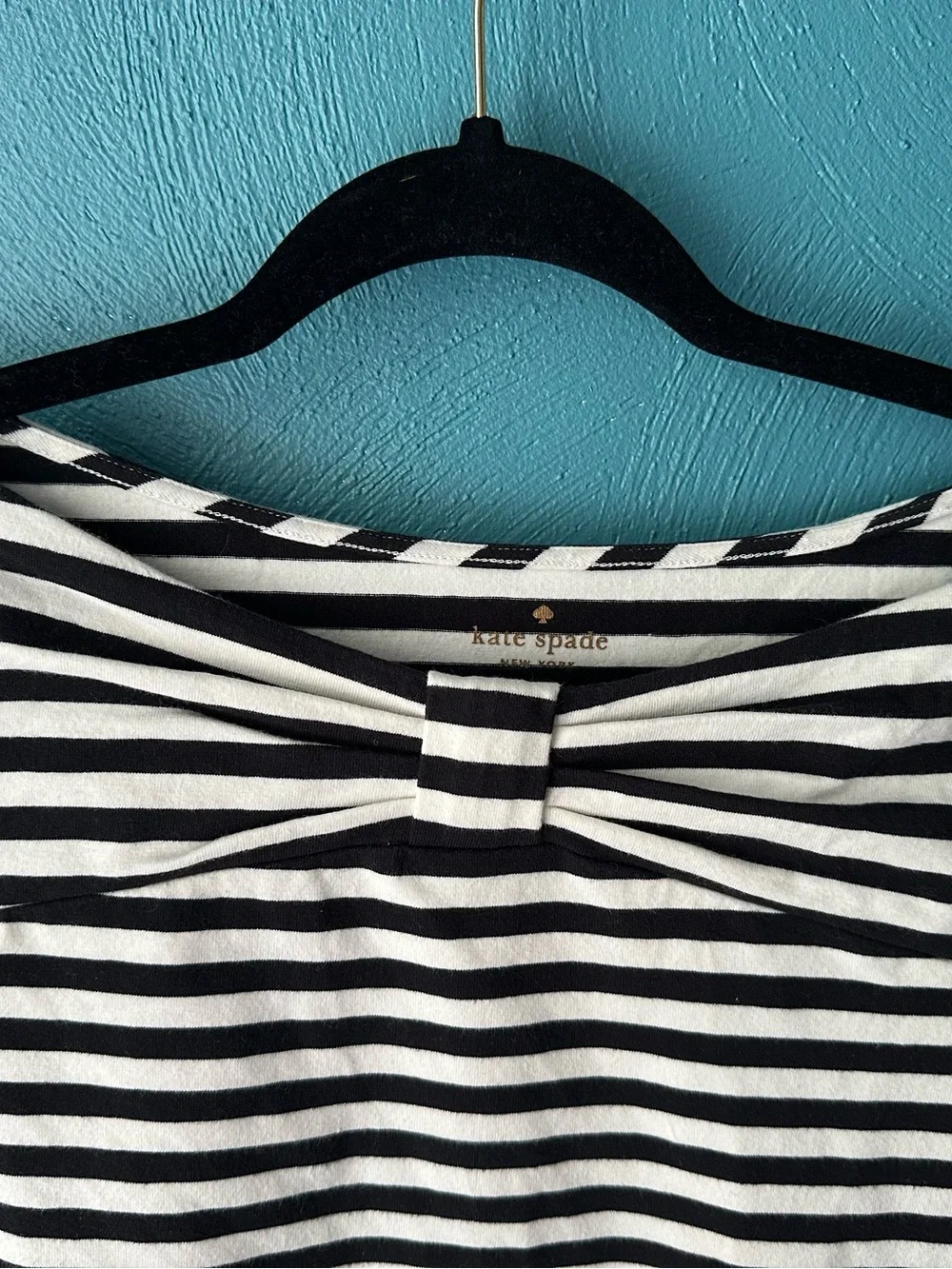 Kate Spade black and white Wheaton tee size Medium
